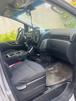 Hyundai Staria 2022