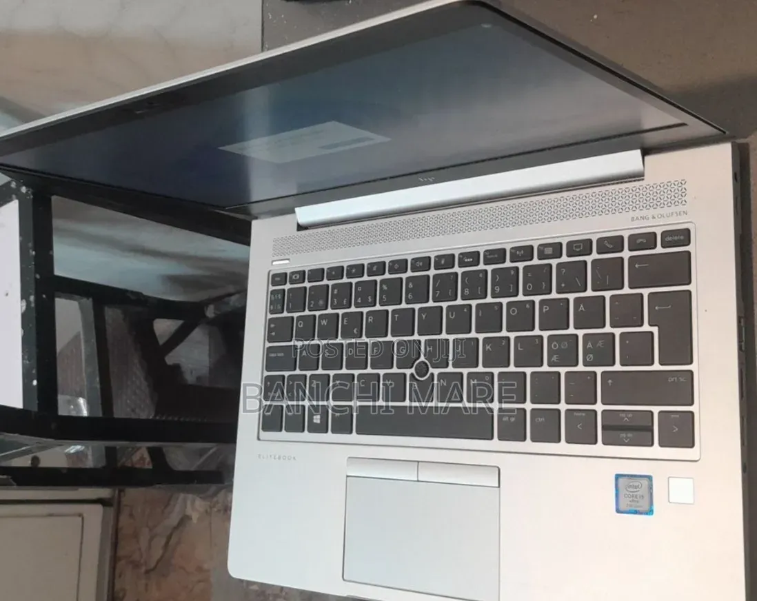 New Laptop HP EliteBook 830 G5 8GB Intel Core i5 SSD 256GB