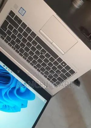 New Laptop HP EliteBook 830 G5 8GB Intel Core i5 SSD 256GB