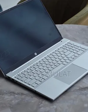 New Laptop HP Pavilion 15 16GB AMD Ryzen 5 SSD 512GB