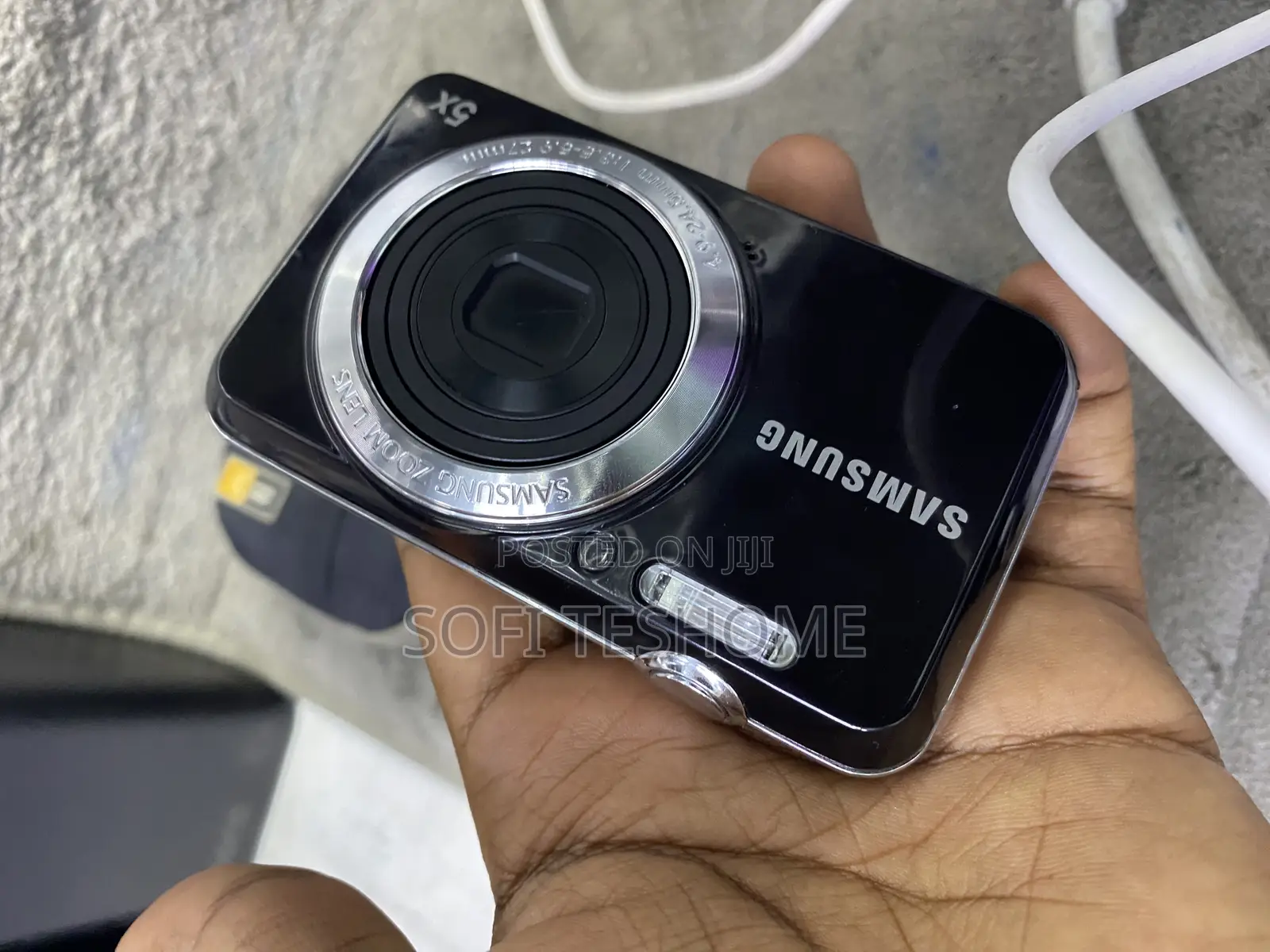 Digital Camera