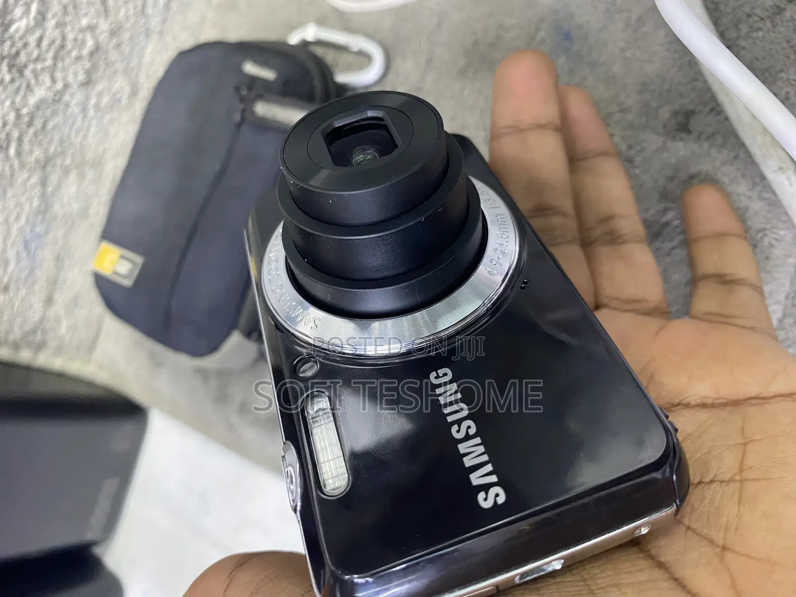 Digital Camera