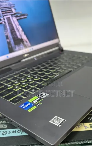 New Laptop Asus ROG Strix G15 16GB Intel Core i7 SSD 1T