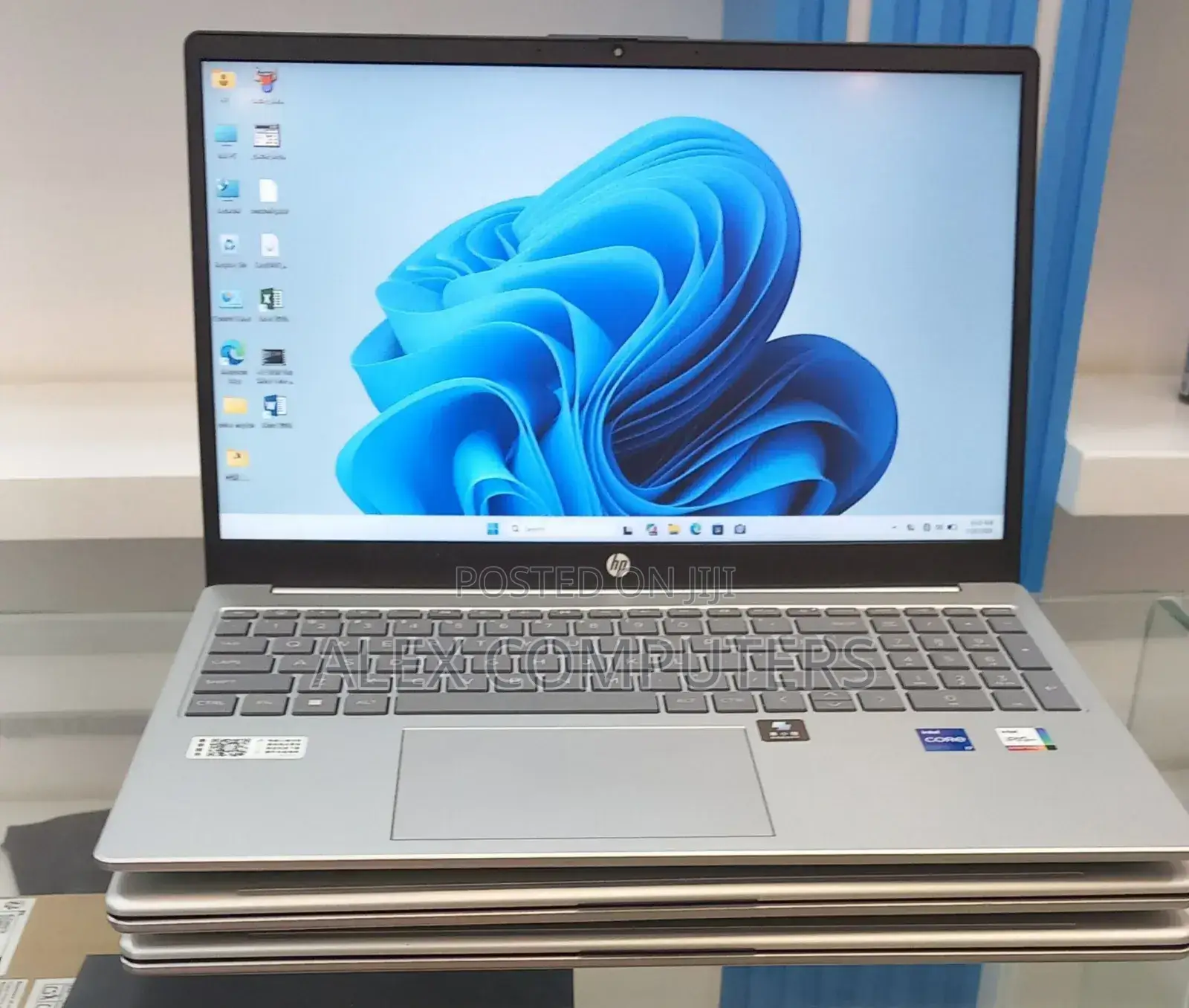 New Laptop HP Stream Notebook 16GB Intel Core i7 SSD 512GB