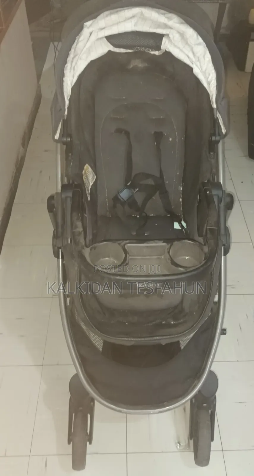 የህፃን ጋሪ (Baby Stroller)