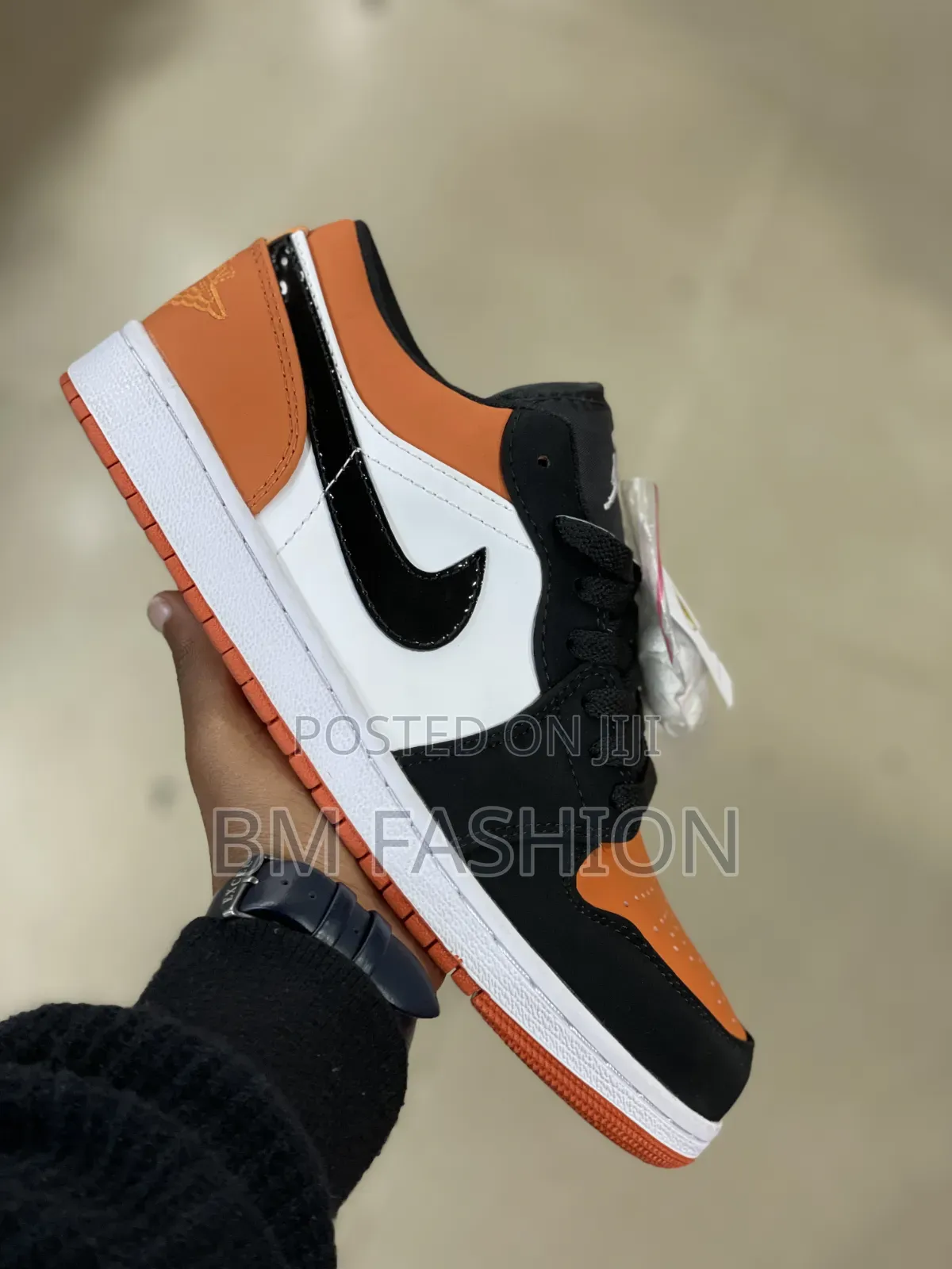 Air Jordan 1 Low Starfish Orange