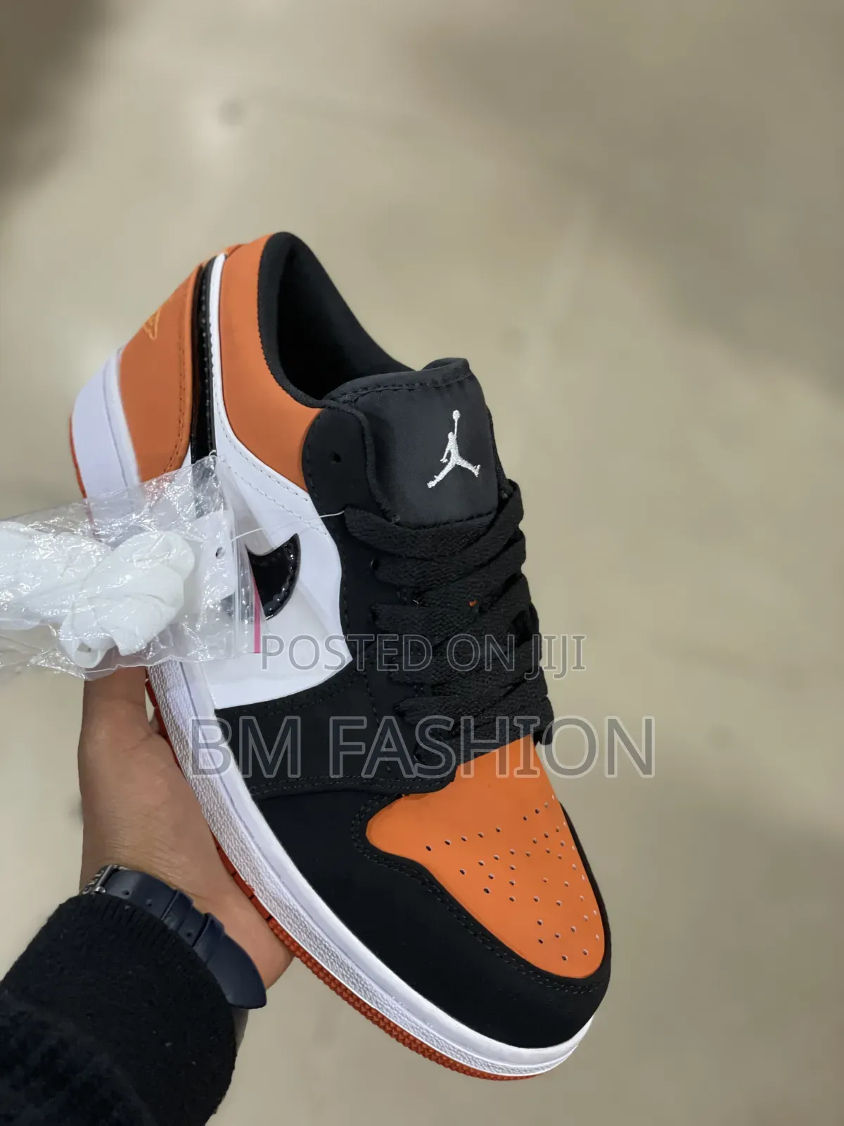 Air Jordan 1 Low Starfish Orange