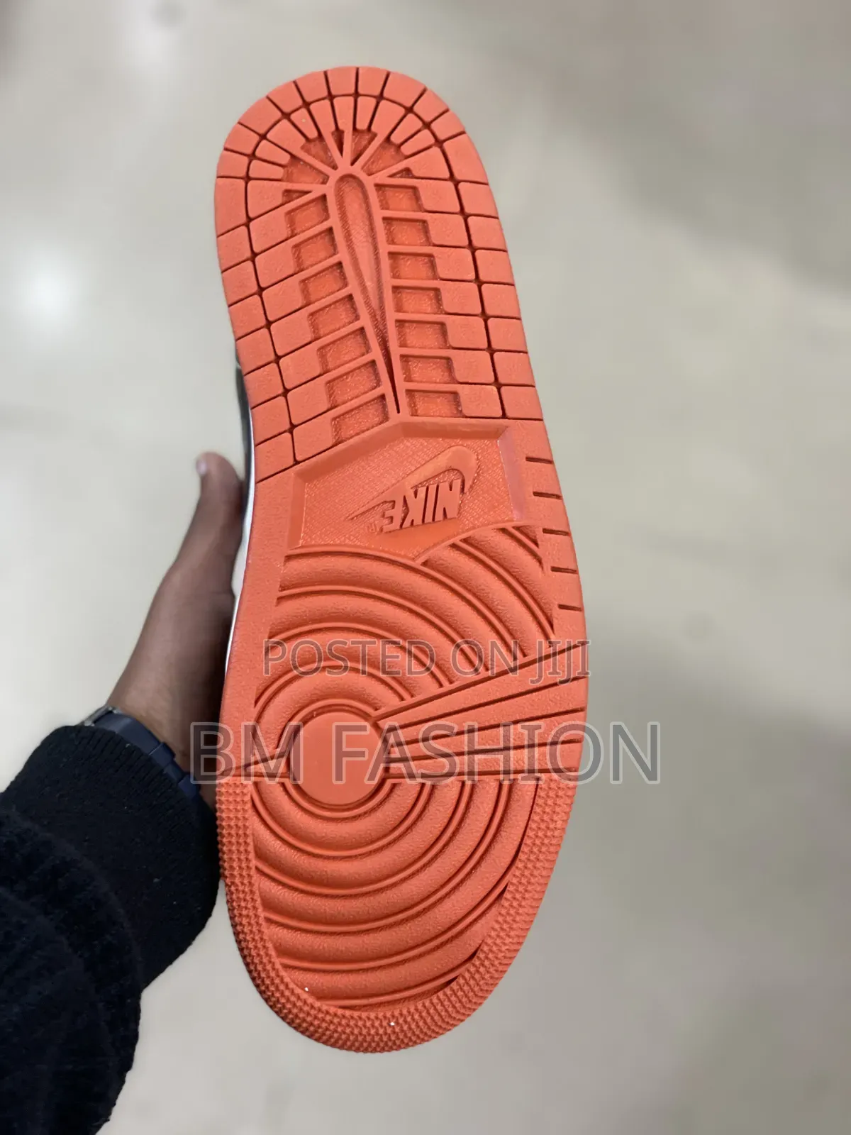Air Jordan 1 Low Starfish Orange