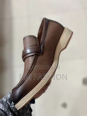 Loafers With Pebbled Leather
