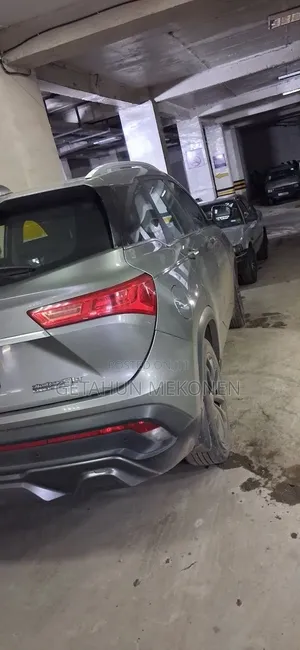 Chevrolet Captiva 2022 Gray
