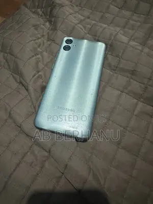 Samsung Galaxy F04 64 GB Green