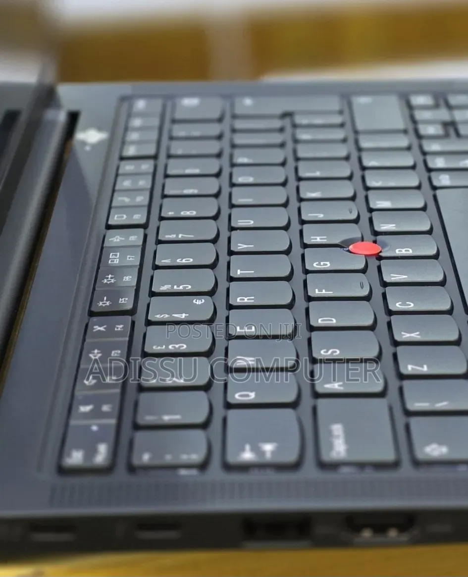 New Laptop Lenovo ThinkPad X1 16GB Intel Core i7 SSD 512GB