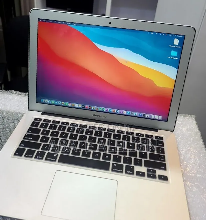 New Laptop Apple MacBook Air 2017 8GB Intel Core i5 SSD 128GB