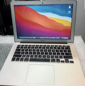 New Laptop Apple MacBook Air 2017 8GB Intel Core i5 SSD 128GB