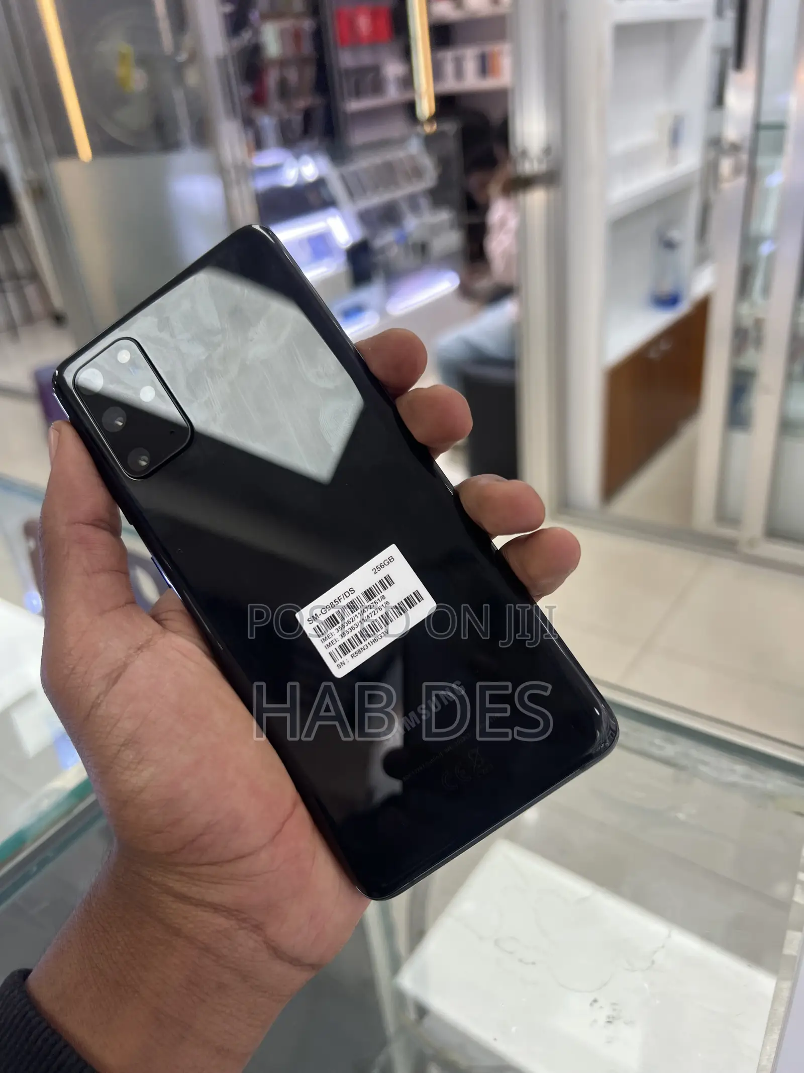 New Samsung Galaxy S20 128 GB Black