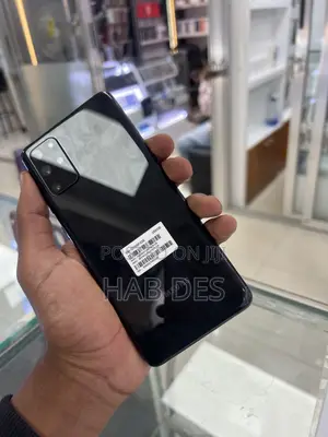 New Samsung Galaxy S20 128 GB Black