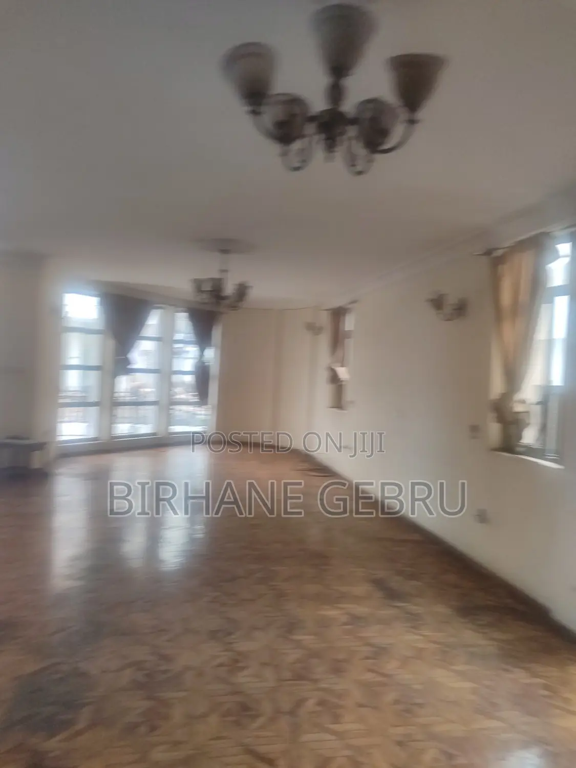 G+3 House Rent for Resturant Lounge Berger and Other