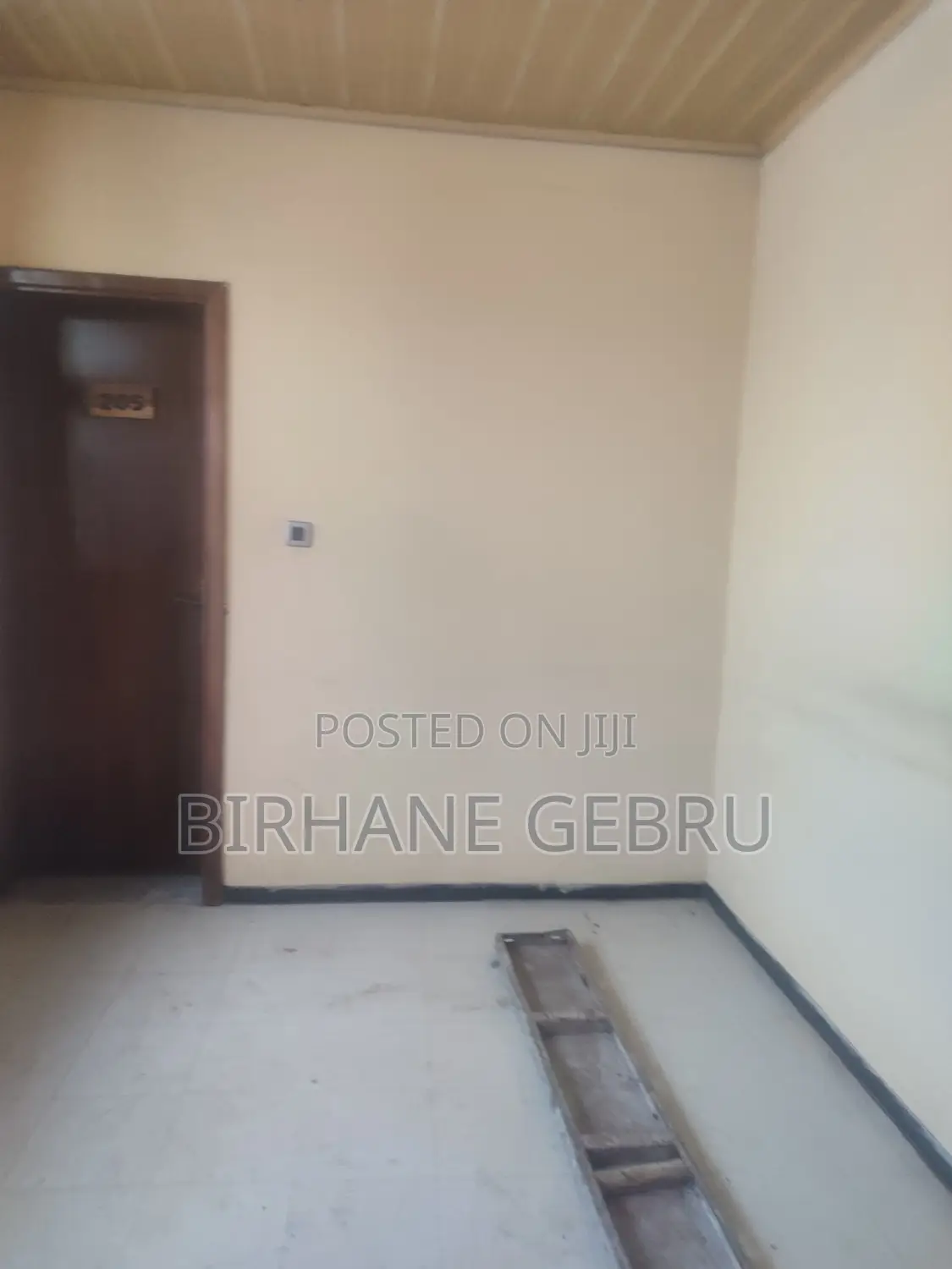 G+3 House Rent for Hotel Pension Massage Office and Other