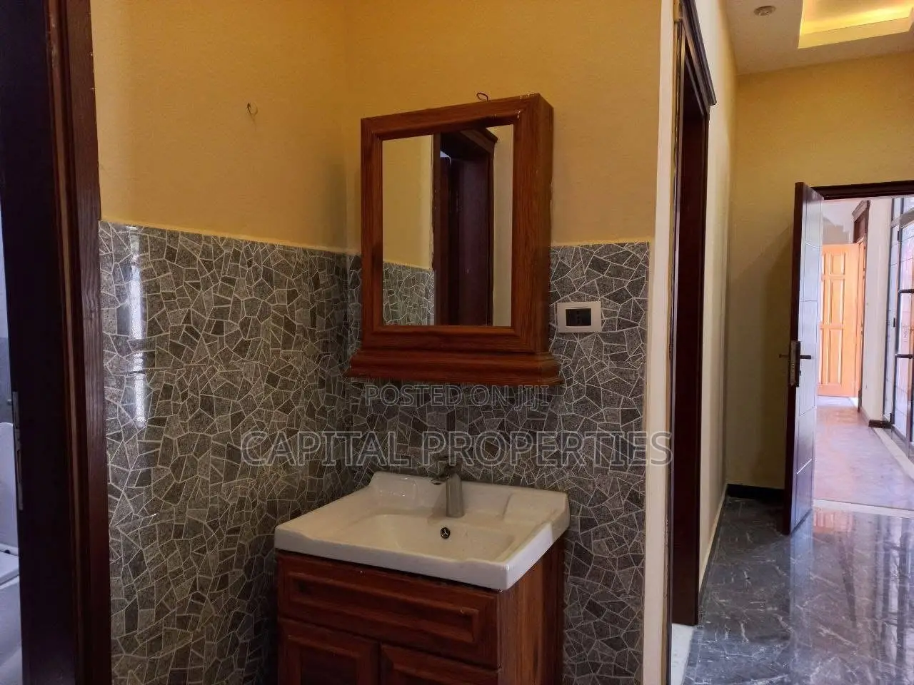 4bdrm Villa in Bole for rent