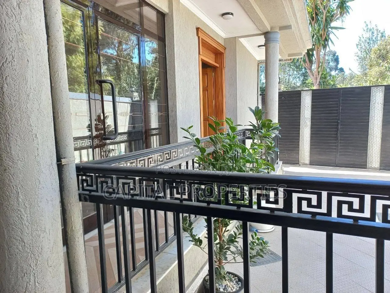 4bdrm Villa in Bole for rent