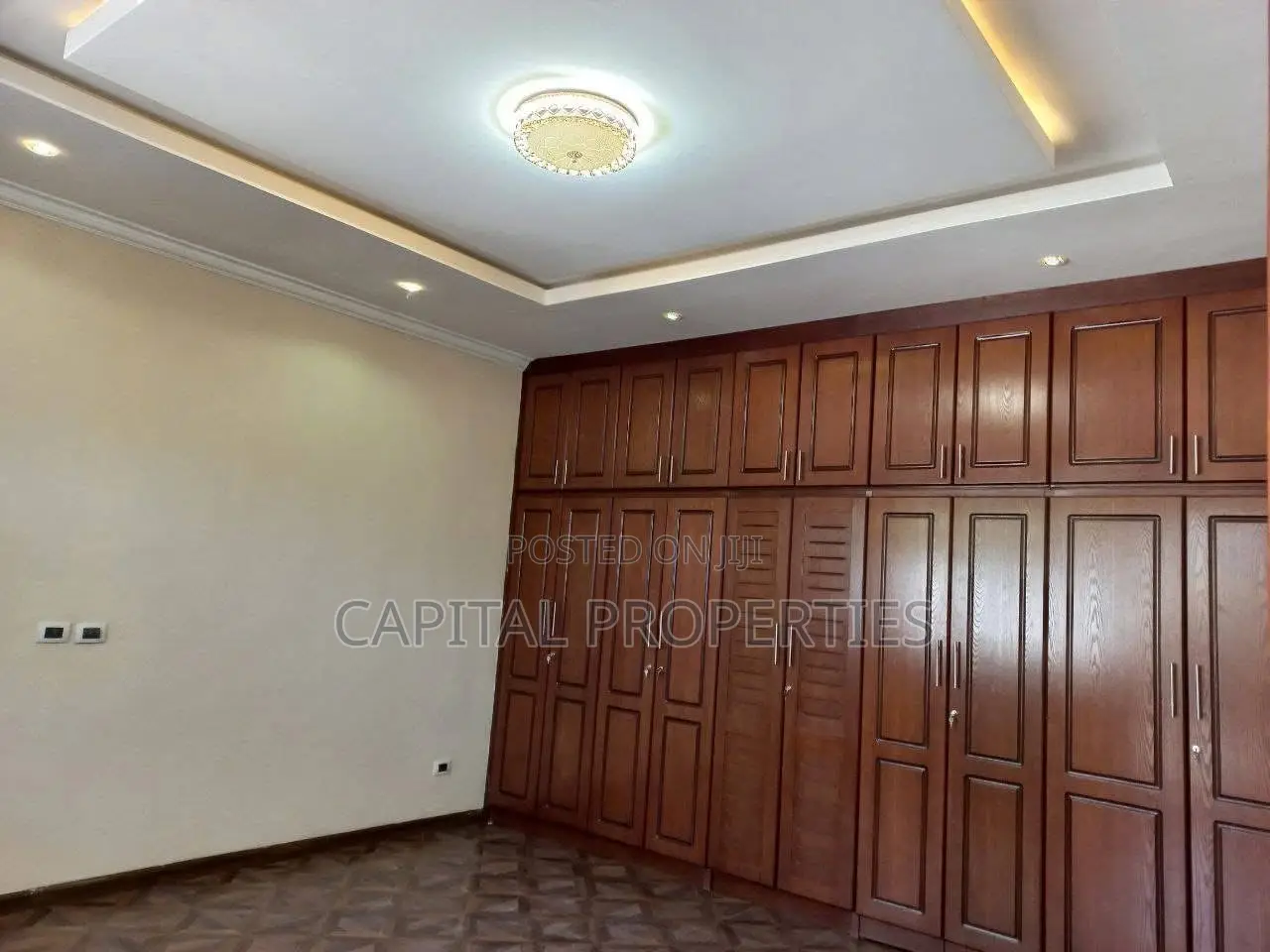 4bdrm Villa in Bole for rent