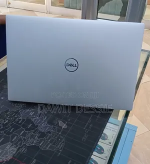 New Laptop Dell XPS 15 16GB Intel Core i7 SSD 512GB