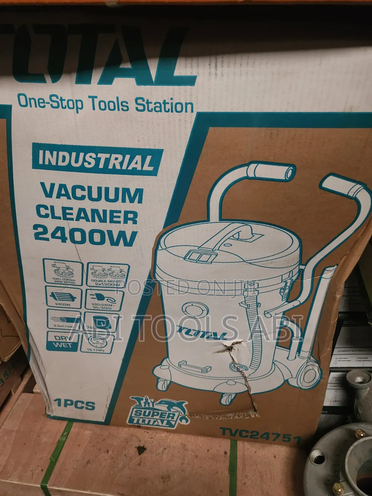 TOTAL Vacuum Cleaner
