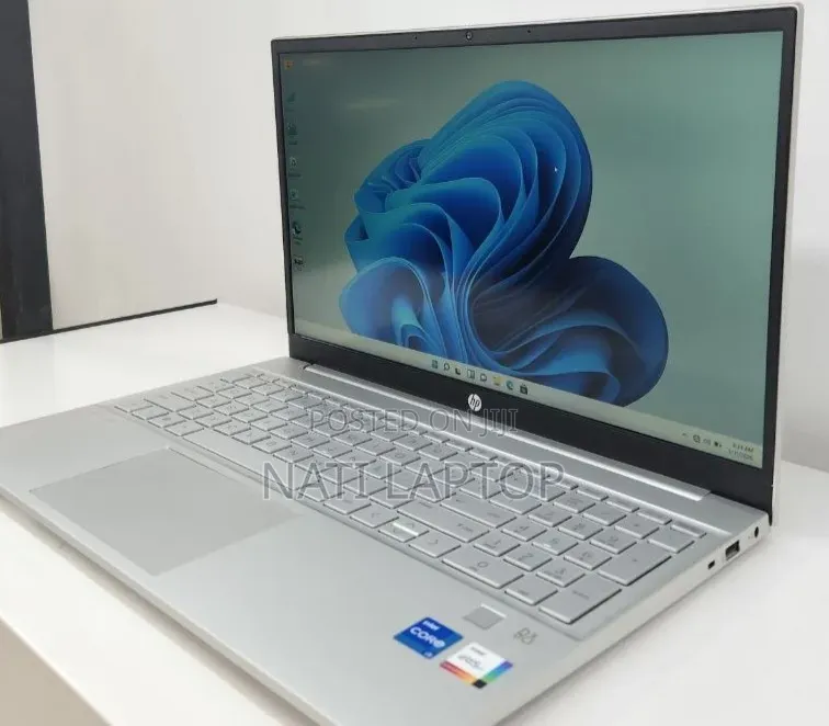 New Laptop HP Pavilion 14 16GB Intel Core i5 SSD 1T