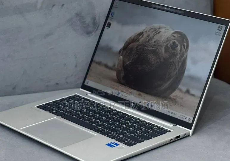 New Laptop HP EliteBook 840 G9 16GB Intel Core i7 SSD 512GB
