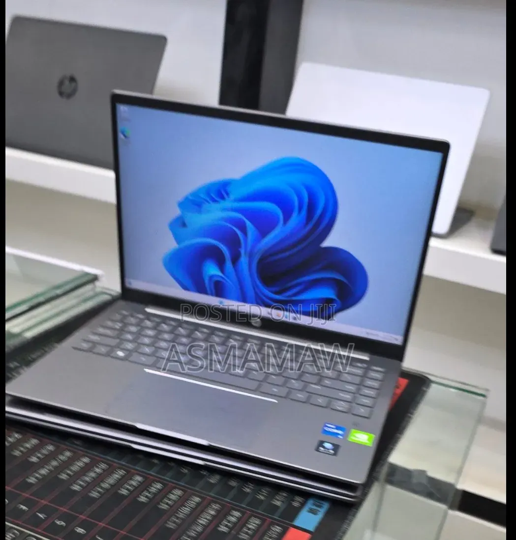 New Laptop HP Pavilion 14 16GB Intel Core i5 SSD 512GB