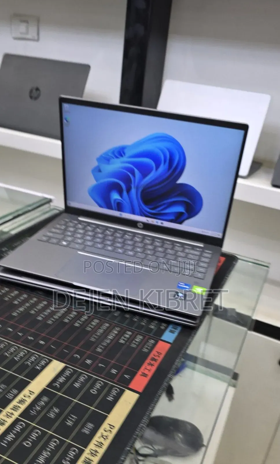 New Laptop HP 550 2GB Intel SSD 512GB