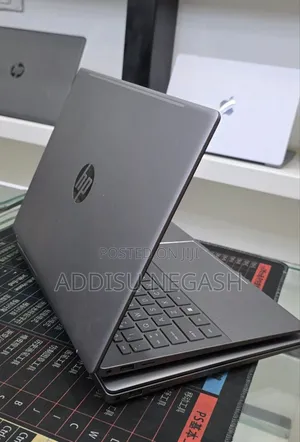 New Laptop HP Pavilion 15 16GB Intel Core i5 HDD 512GB