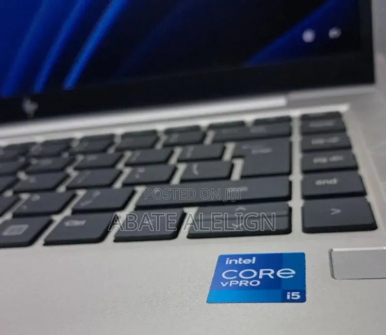 New Laptop HP EliteBook 840 G8 16GB Intel Core i5 SSD 512GB