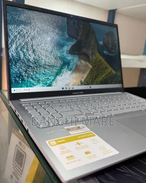 New Laptop Asus Vivobook 15 16GB AMD Ryzen 7 SSD 512GB