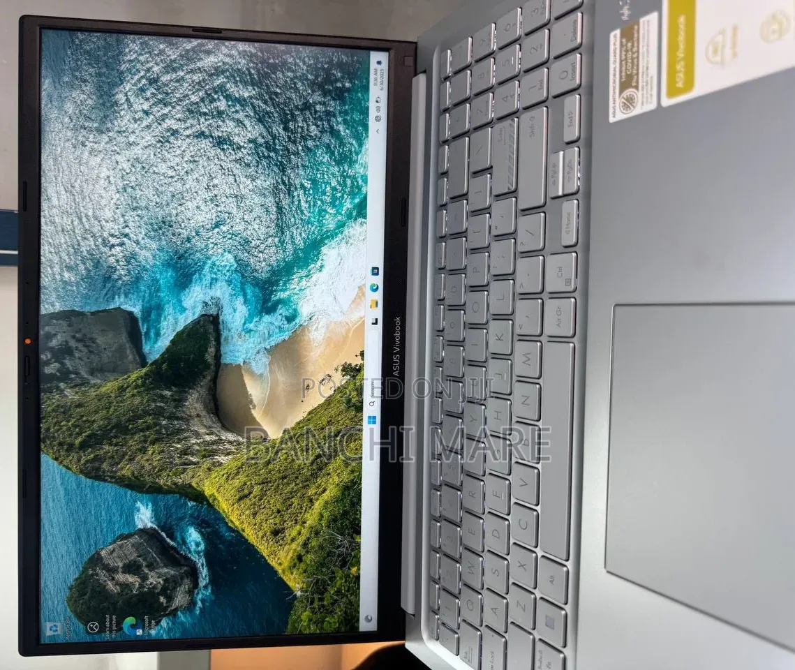 New Laptop Asus Vivobook 15 16GB AMD Ryzen 7 SSD 512GB