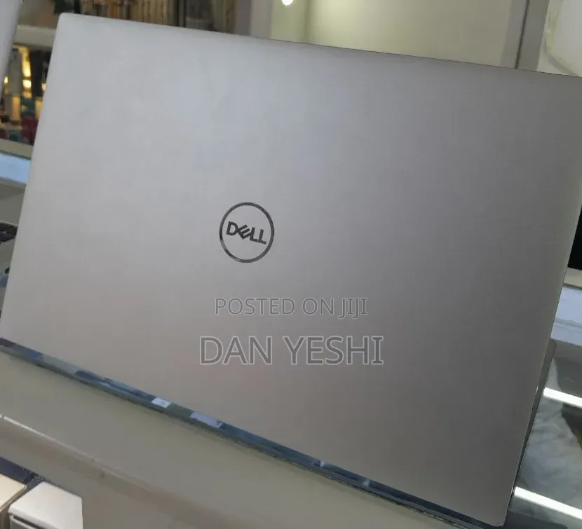 New Laptop Dell XPS 15 16GB Intel Core i7 SSD 512GB