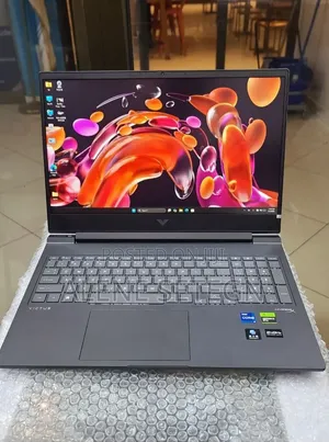 New Laptop HP Victus 16 16GB Intel Core i7 SSD 1T