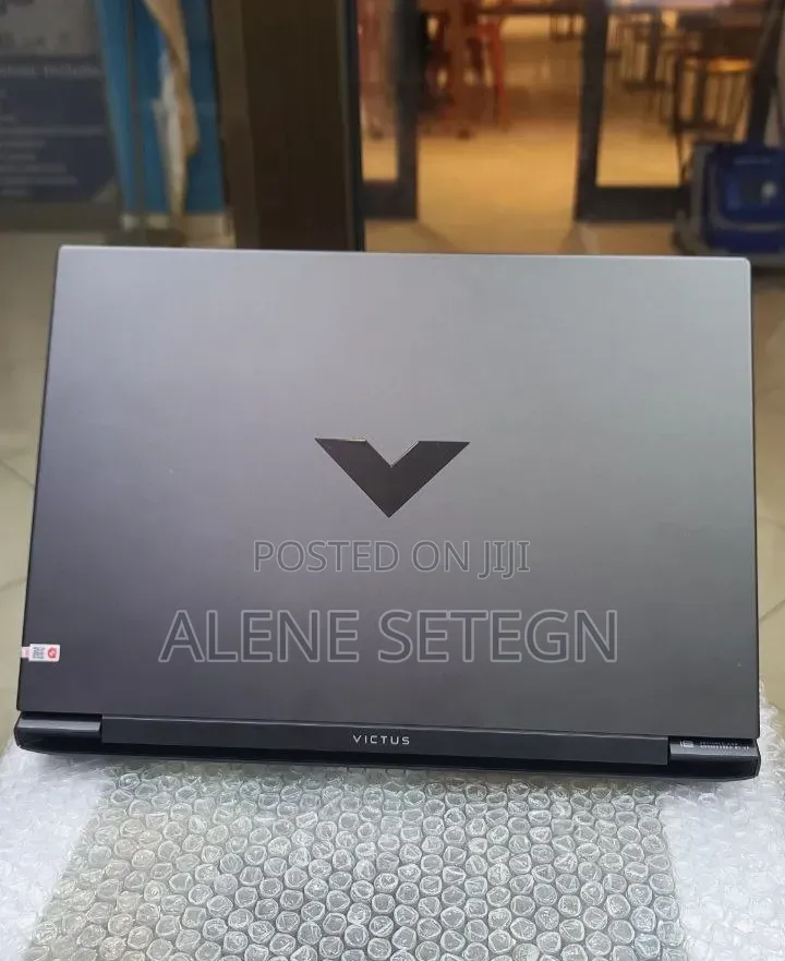 New Laptop HP Victus 16 16GB Intel Core i7 SSD 1T