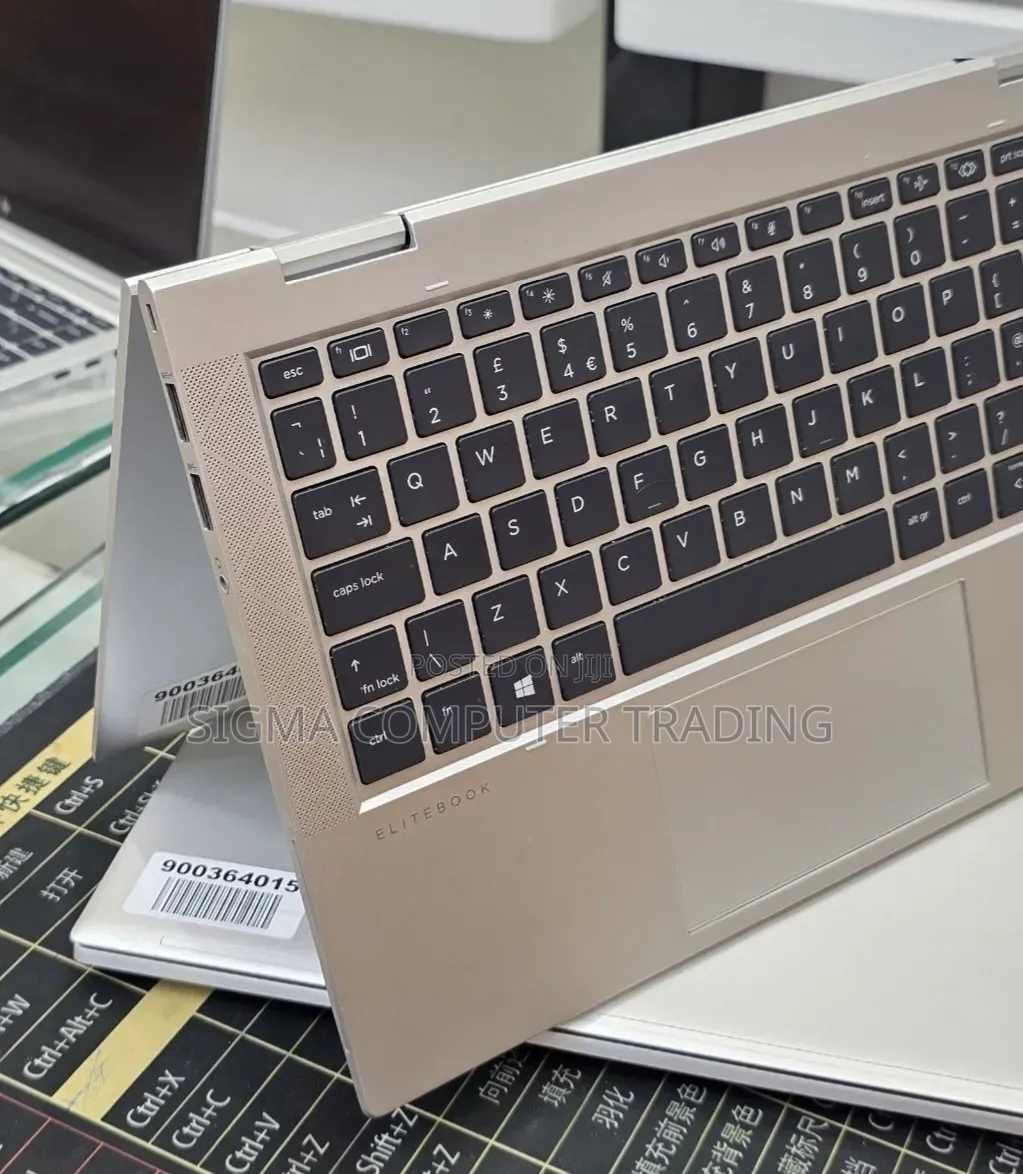 New Laptop HP EliteBook 830 G8 16GB Intel Core i5 SSD 512GB