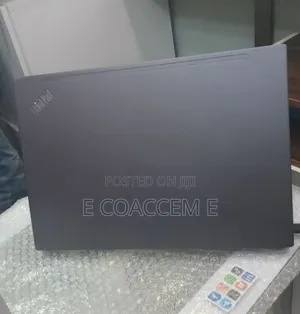 New Laptop Lenovo 16GB Intel Core i5 SSD 512GB