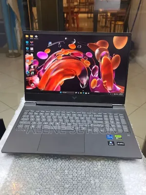 New Laptop HP Victus 16 16GB Intel Core i7 SSD 1T