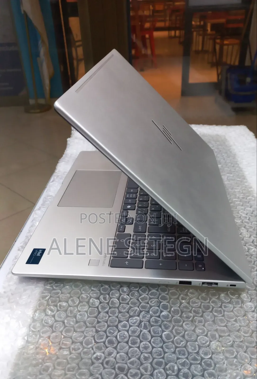 New Laptop HP EliteBook 640 G11 16GB Intel Core Ultra 7 SSD 512GB