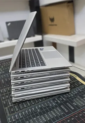 New Laptop HP EliteBook 840 G9 16GB Intel Core i7 SSD 512GB