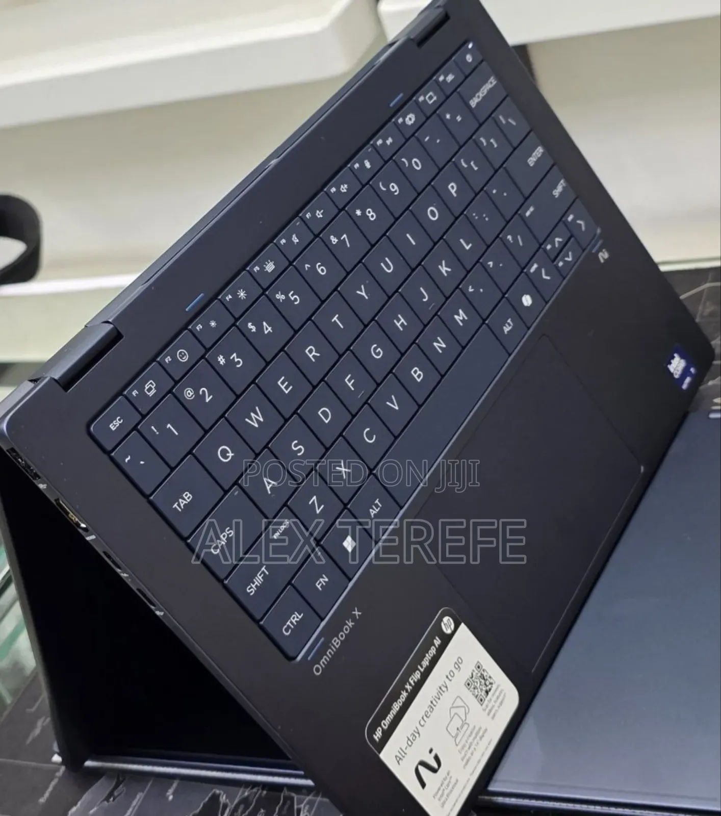 New Laptop HP OmniBook Ultra Flip 14" 16GB Intel Core Ultra 7 SSD 1T
