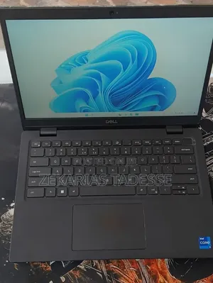New Laptop Dell Latitude 3420 16GB Intel Core i7 SSD 512GB