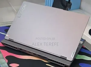 New Laptop Lenovo Legion 5 24GB Intel Core i7 SSD 1T
