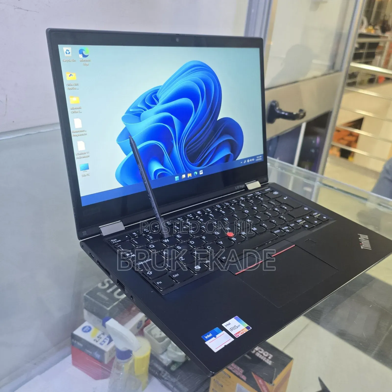 New Laptop Lenovo ThinkPad L13 Yoga 16GB Intel Core i7 SSD 512GB