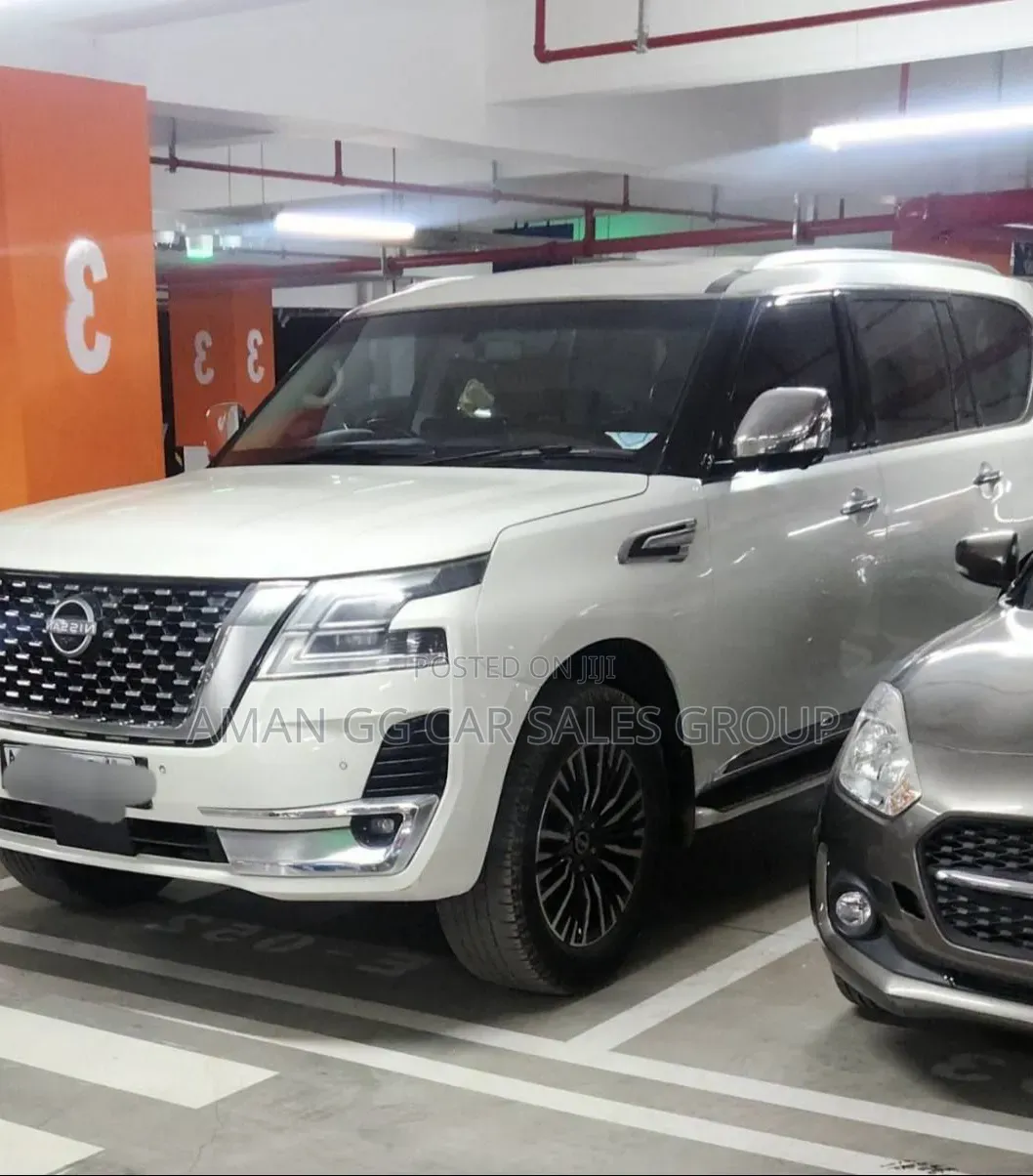 Nissan Patrol 2017 White