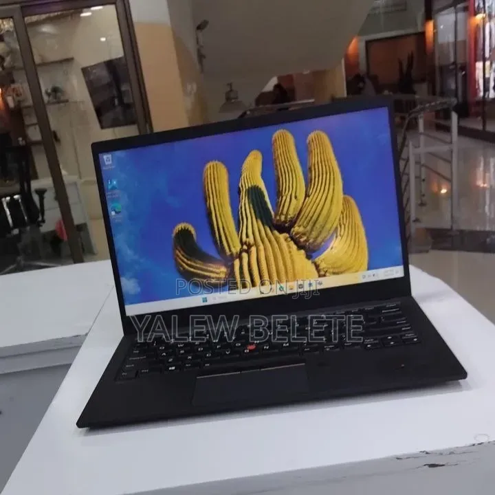 New Laptop Lenovo ThinkPad X1 Carbon 16GB Intel Core i7 SSD 512GB