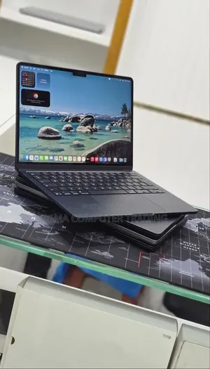 New Laptop Apple MacBook Air 2025 M4 16GB Apple M4 SSD 256GB